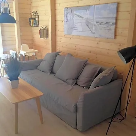 Orman Evi Miedzy Sosnami Pobierowo