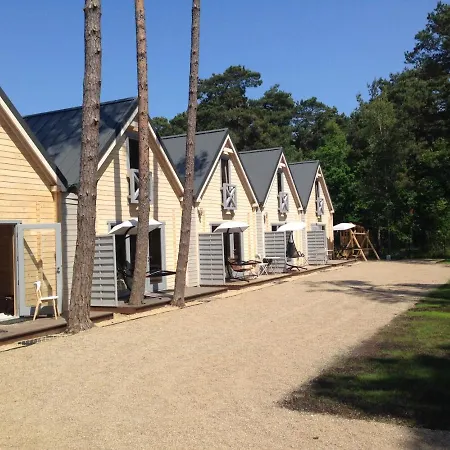 Lodge Miedzy Sosnami Pobierowo
