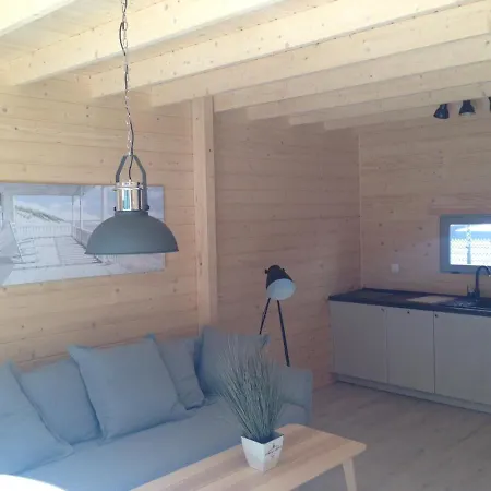 Miedzy Sosnami Pobierowo