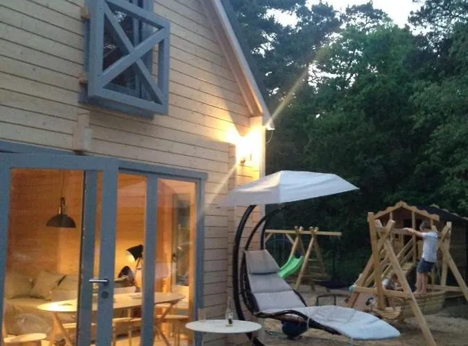 ロッジ Miedzy Sosnami *